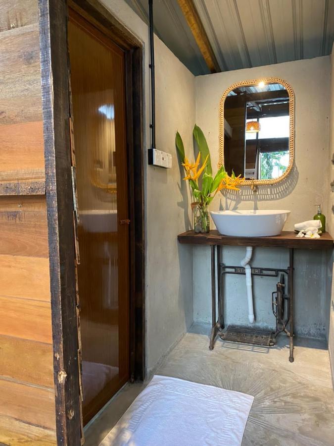 Kebun Lisdtari Farmstay Air Hangat Zewnętrze zdjęcie
